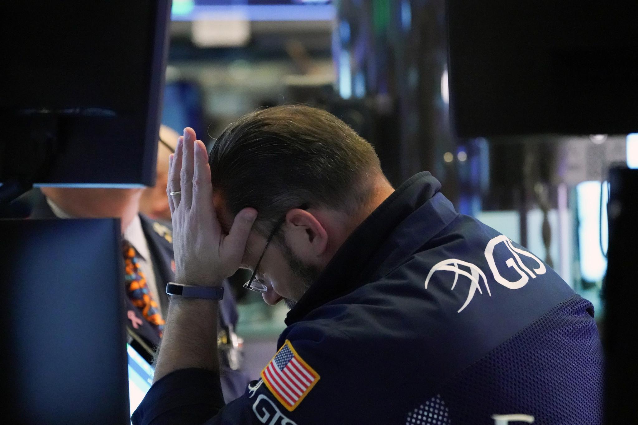 美国三大股指开盘即熔断全球股市遭遇“美联储降息熊”