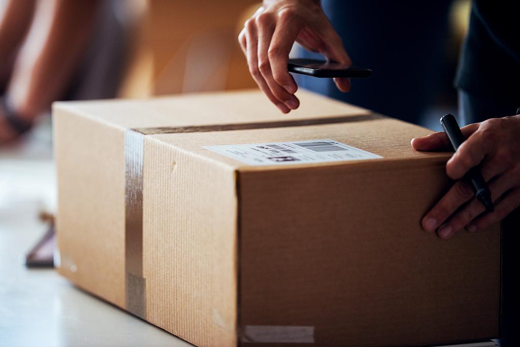 行业调研|快递单价下滑！行业格局面临重塑 顺丰控股“跌跌不休”何时打住？