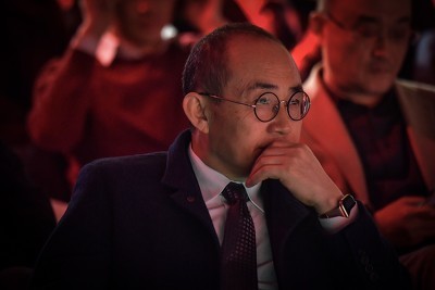 深度|卖掉SOHO中国！潘石屹夫妇成功套现142.8亿港元