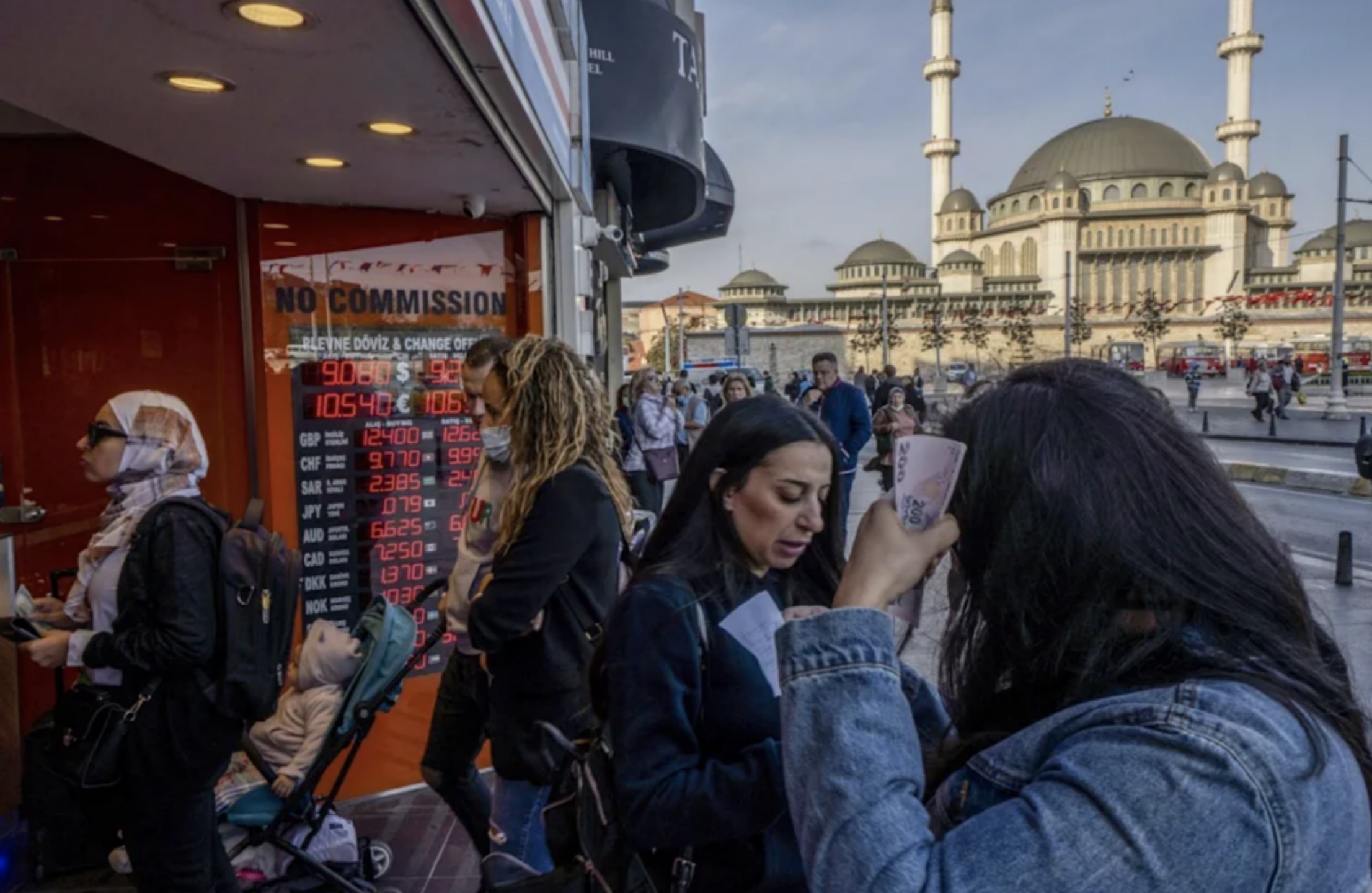 土耳其央行上演“魔术” 一日盈利100亿美元扭转全年亏损局面
