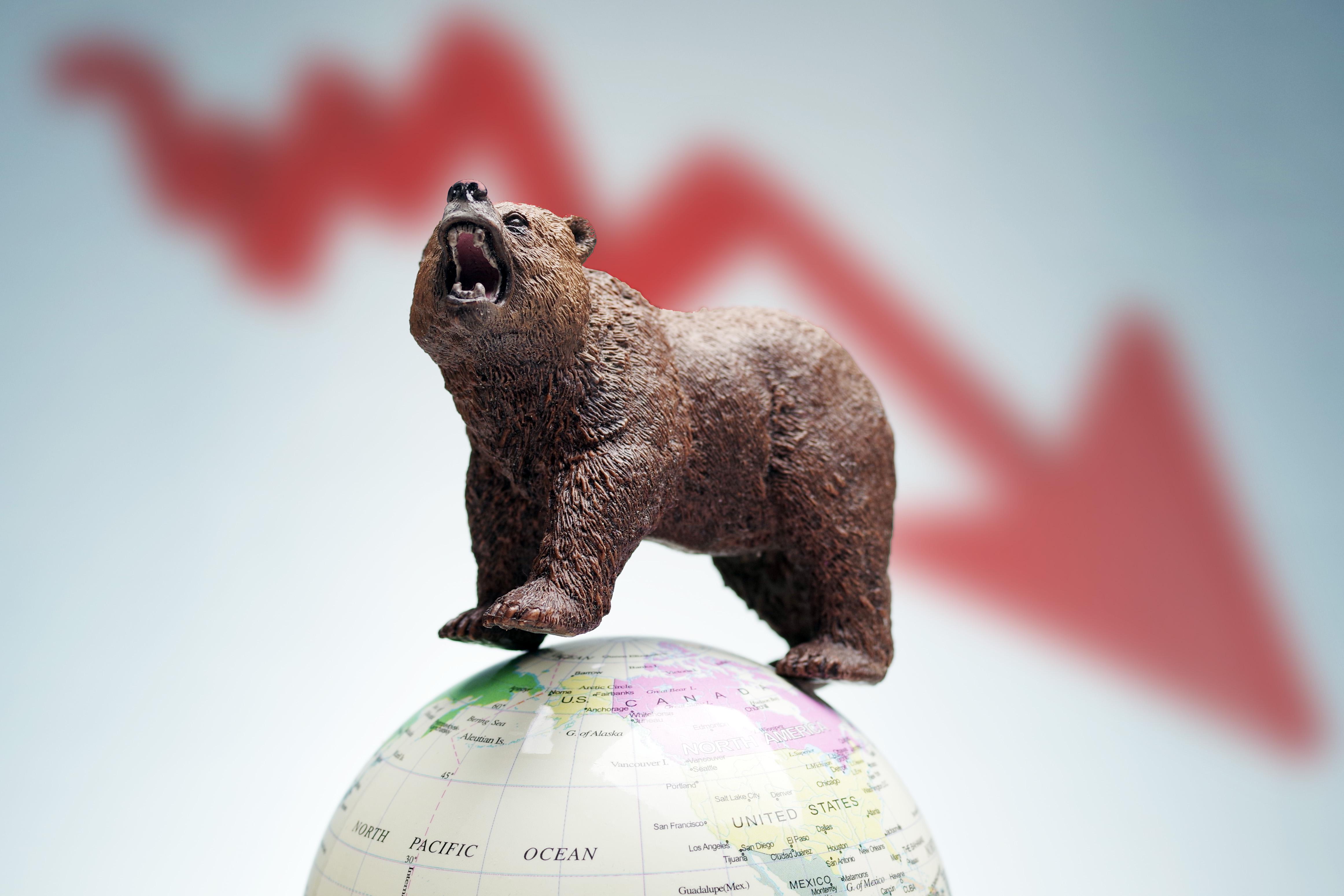 美股盘前：衰退梦魇阴魂不散七月首个交易日延续震荡