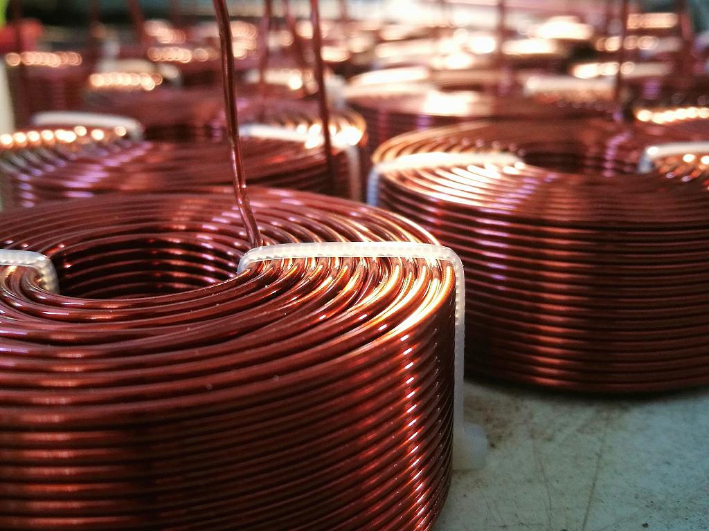 市场情绪极度悲观！伦铜近两年来首度跌破7000美元大关