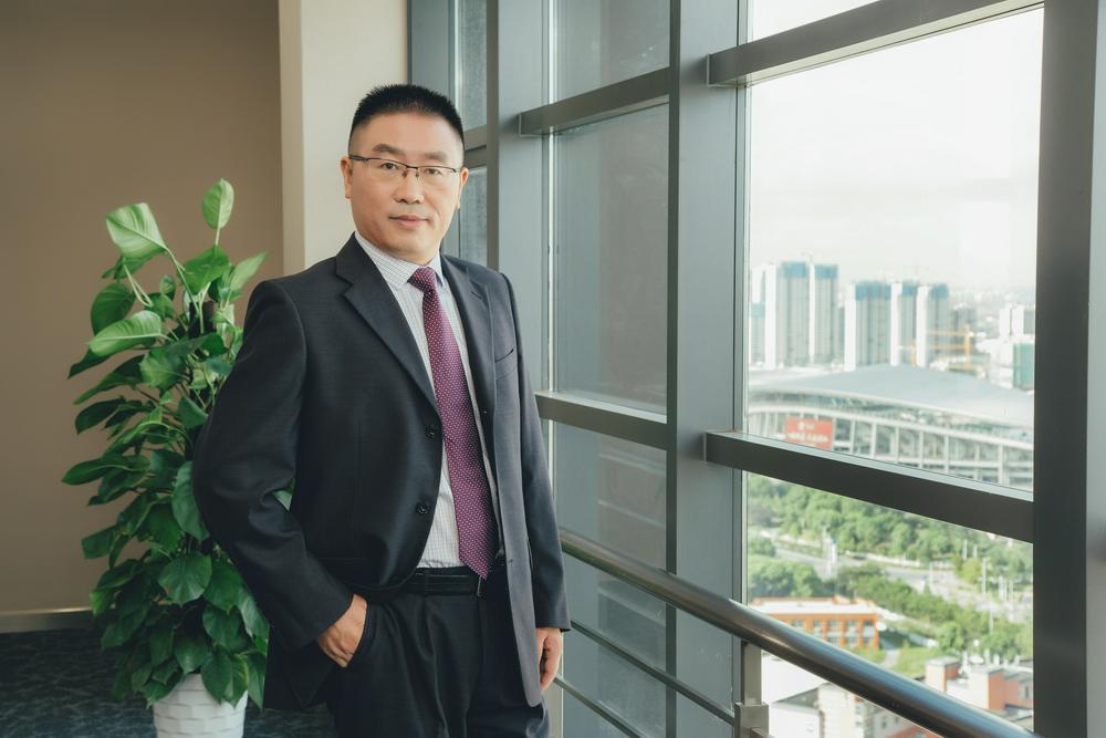 常熟农商银行董事长庄广强:踔厉奋发 向未来,支农支小谱新篇