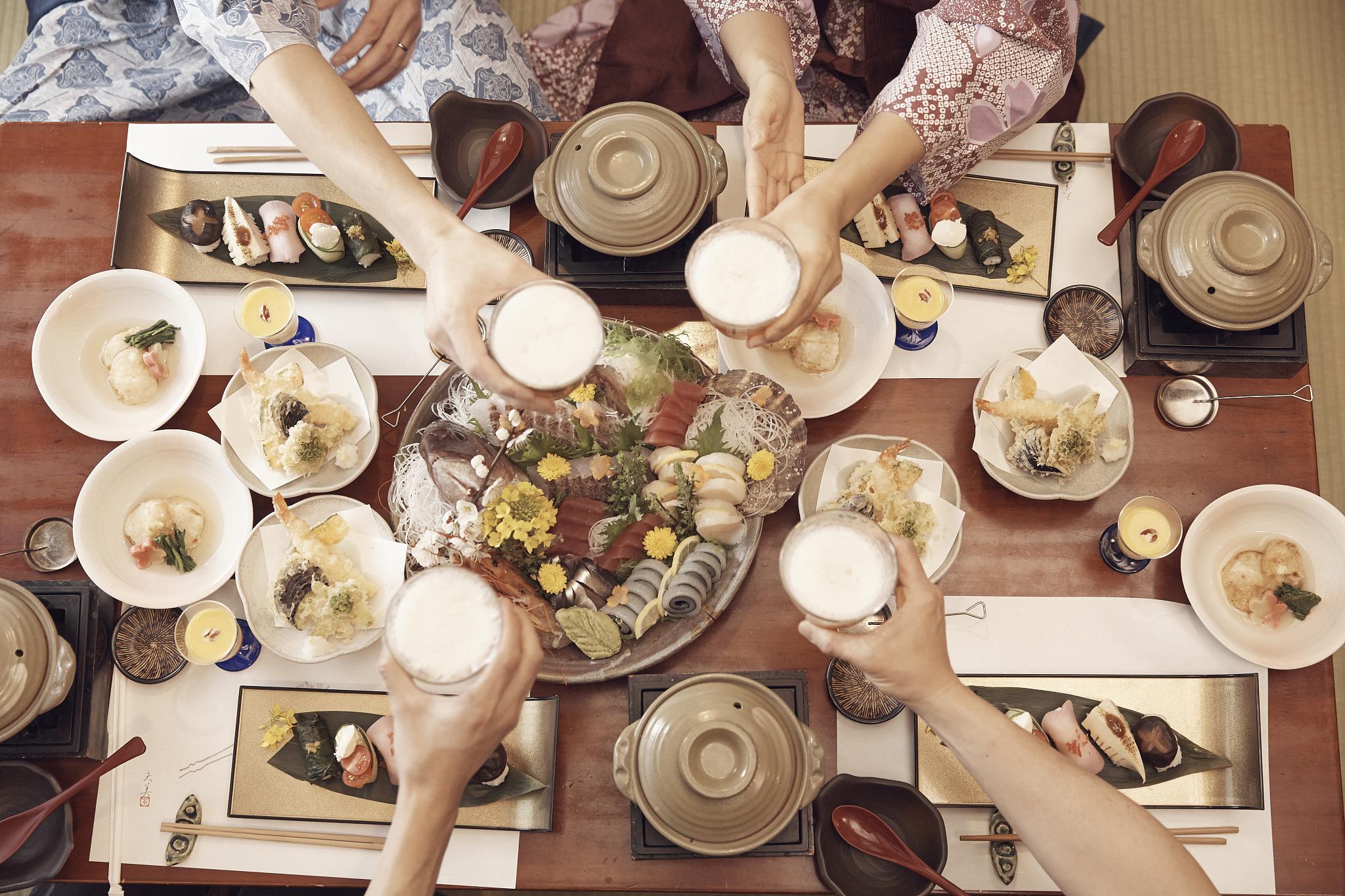 海底捞海外品牌特海国际在港上市期间一度上涨近一倍