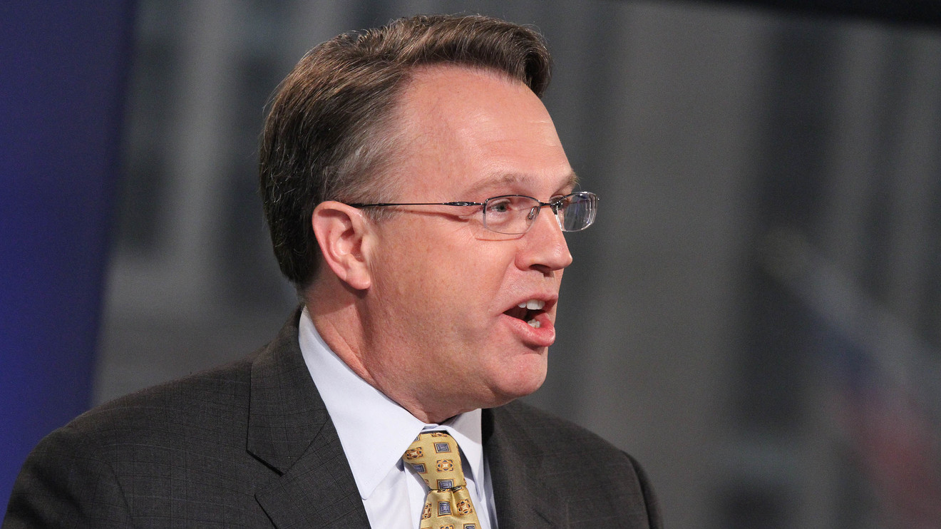 美联储“三把手”：银行业压力可能会收紧信贷将继续采取行动降通胀