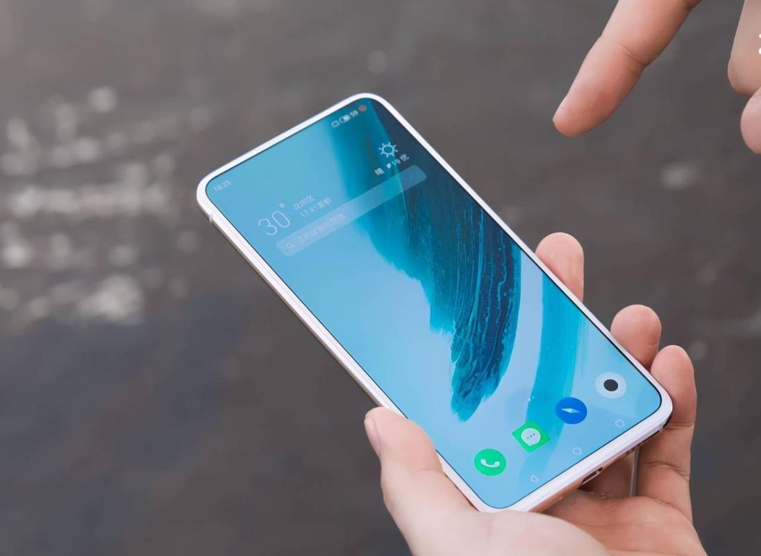 机构预计国内手机市场将触底反弹小米集团涨近6%带动港股手机产业链拉升