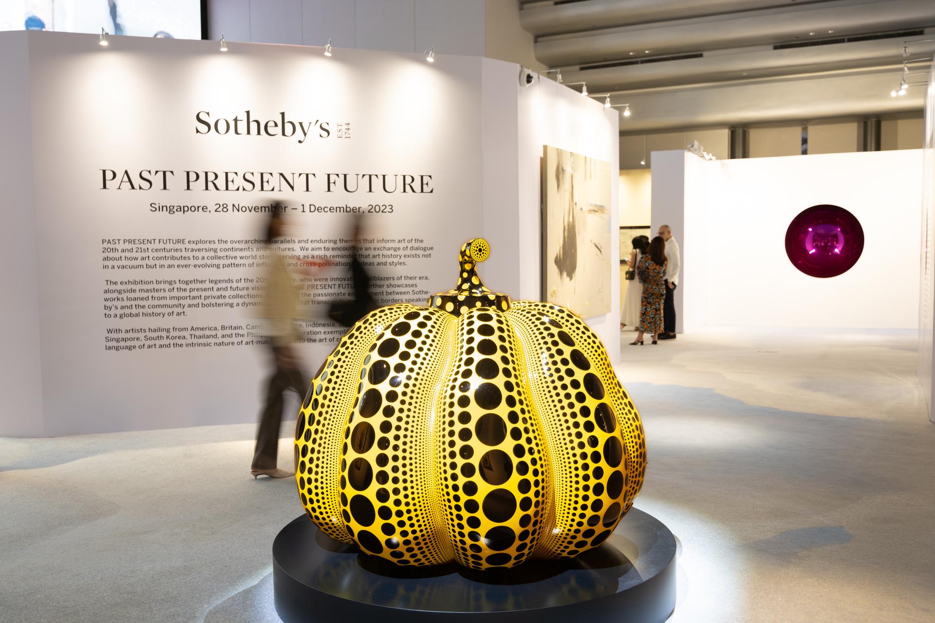 潮讯| 苏富比于新加坡举办艺术与烈酒展览，朱丽晴呈现绘画展览“刹那之间Instant”，卓纳画廊举办尼奥·劳赫作品展“地标”