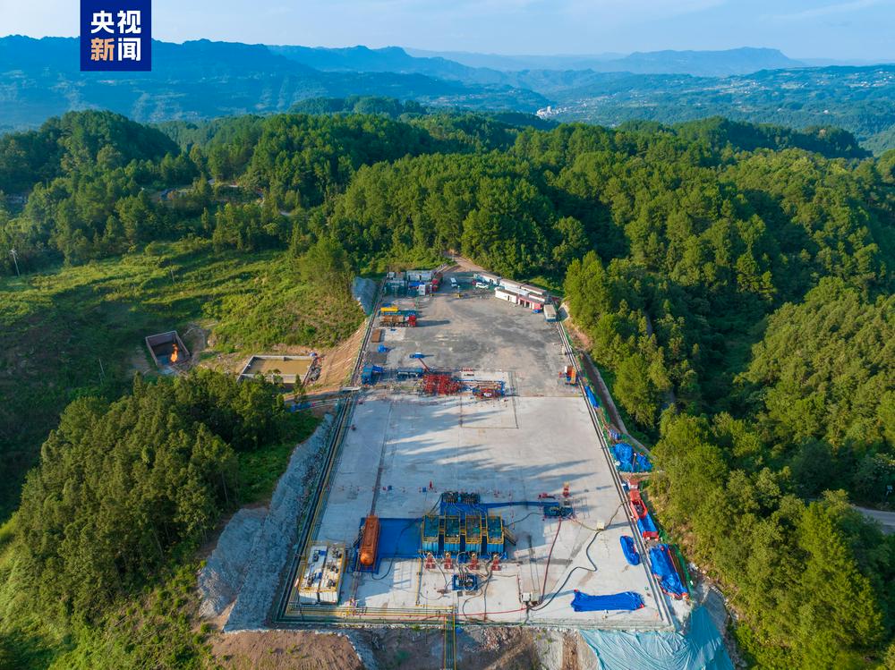 四川盆地发现亿吨级页岩油