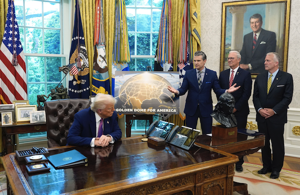 SpaceX获20亿美元建导弹追踪卫星